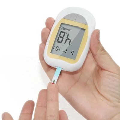 50 डायबिटिक आईवीडी टेस्ट स्ट्रिप के साथ ब्लड शुगर मापने वाला मेडिकल ग्लूकोमीटर